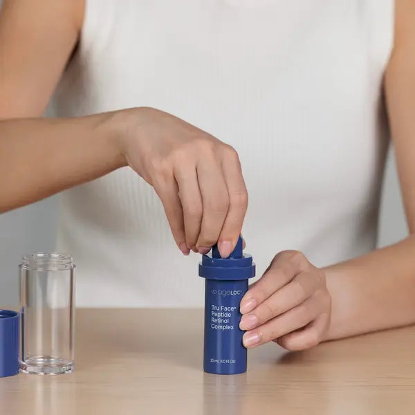 ageLOC_Tru_Face_Peptide_Complex_Refill_Bottle_04